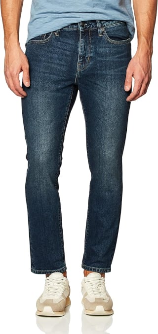 Amazon Essentials Slim-fit jeans voor €13,84