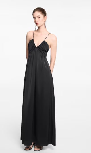 Vestido largo plisado por 19.99€