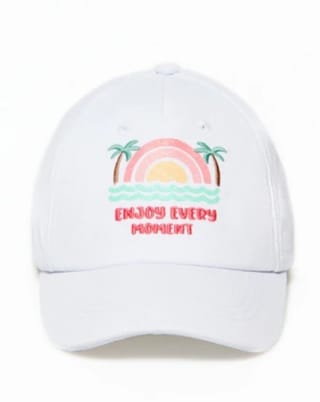 Gorra Sfera print tropical infantil por 3.99€.