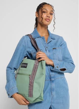 Bolso Shopping JanSport RESTORE por 18€