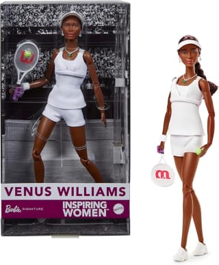 Barbie Signature Inspiring Women Venus Williams por $299 | Amazon