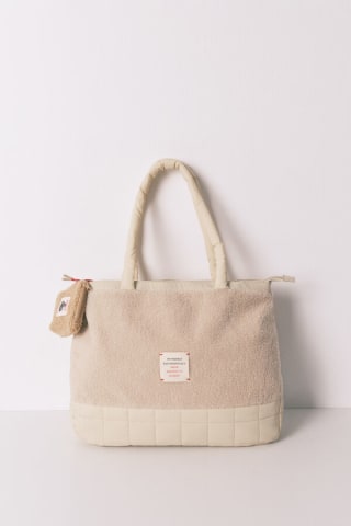 Bolso grande acolchado beige Snoopy por 23.99€