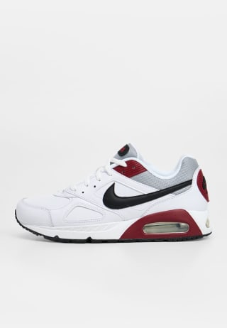Nike Air Max IVO por solo 64,90€