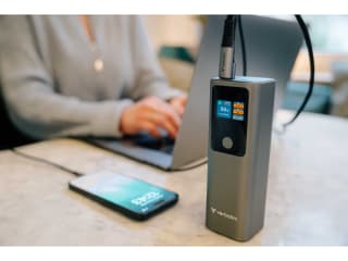 Verbatim Charge n Go Powerbank 27.000 mAh PD 3.1 voor €49,95 bij iBOOD