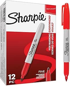 12 rotuladores Sharpie permanentes punta fina color rojo por 6.58€