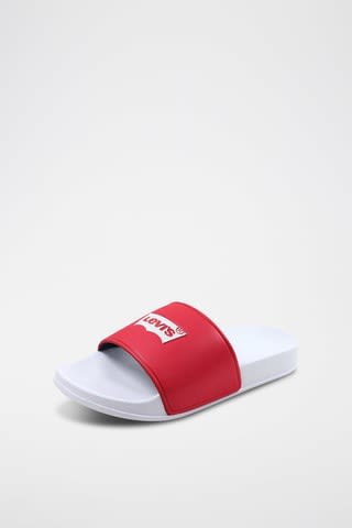 Preciazos hasta 90% descuento Superga o Levis calzado desde 6.90€ adulto e infantil