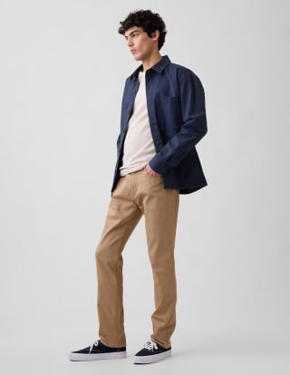 GAP Jeans slim lavado medio para hombre por $314.50 en Liverpool