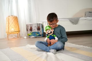 SIMBA Super Mario Luigi pluche knuffel 30 cm voor €7,99 bij Amazon