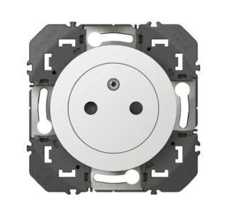 Lot de 50 Prises Legrand Dooxie 2P+T à 120€