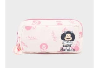 Neceser pequeño de mujer Mafalda por 5.99€.