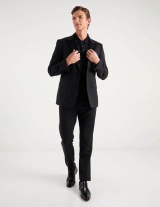 Traje para Hombre Calvin Klein por $2,739 en Liverpool