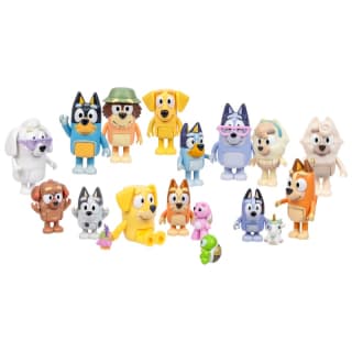 Coffret Ultime 14 Figurines Amis et Famille de Bluey à 29,99€