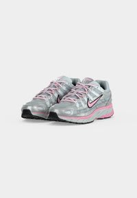 Nike Sportswear P 6000 - Sneakers laag voor €83,95 bij Zalando