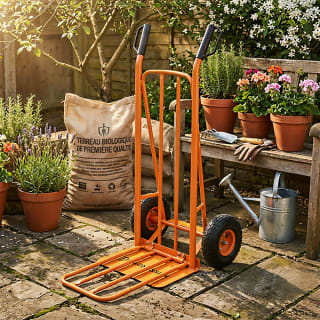 Diable pliable 2 roues Magnusson charge max 300 kg pour 49,90€ chez Castorama