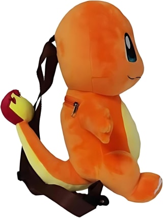 Pokémon Mochila de Peluche pequeña infantil por $295.88 en Amazon