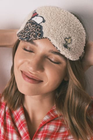 Women'secret Antifaz para dormir borreguito Snoopy por 6.99€