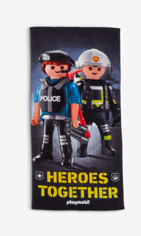 Toalla de ducha PLAYMOBIL 70x140 por 5.50€ /tiendas)