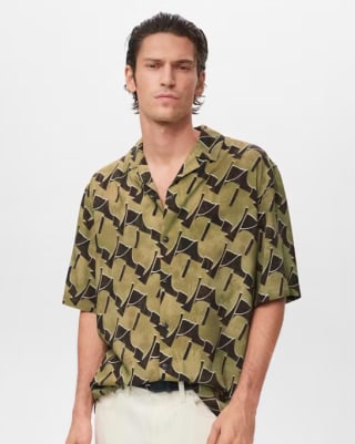 Mango camisa fluida estampada ocre por 11,99€