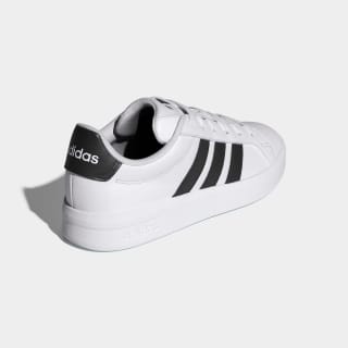 Chaussures classiques et résistantes enfant ADIDAS pour 19,99€ chez Decathlon