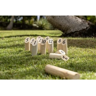 Jeu de quilles finlandaises en bois naturel à 4,99€