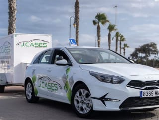 Curso para el carnet de conducir B en Autoescuela J Cases desde 26.99€