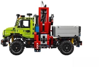 LEGO Technic Mercedes‑Benz Unimog U 5023 met Kraan voor €90,88 bij Bol