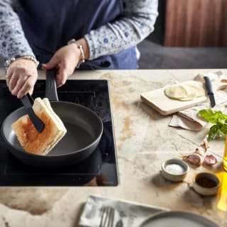 Demeyere Alu Classico 3 koekenpan (20 cm) voor €49 bij Bol