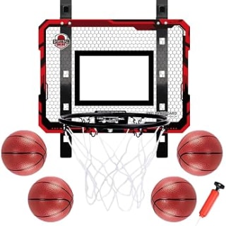 KEMIGO Tablero de Basquetbol para Niños por $258.20 en Amazon