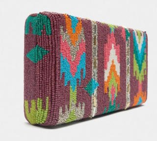 Bolso Clutch de fiesta por 12.99€.