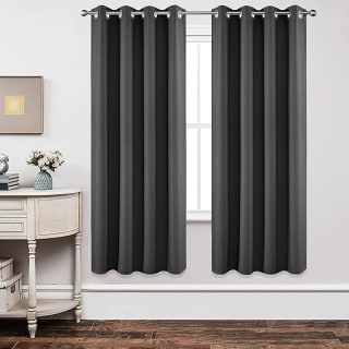 Joydeco Rideau occultant 2 pièces (140 x 175 cm) pour 15,19€ chez Amazon