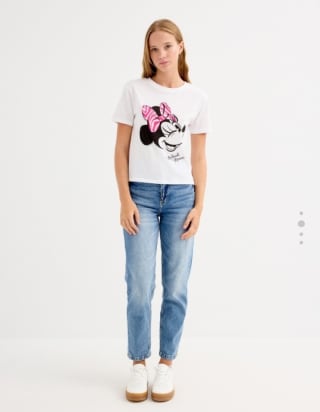 Camiseta Minnie Mouse para mujer por 5.99€.