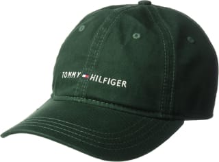 Tommy Hilfiger Gorra de béisbol ajustable para hombre por $290 en Amazon