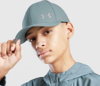 Under Armour Gorra UA ArmourVent junior por 5€ en JD Sports