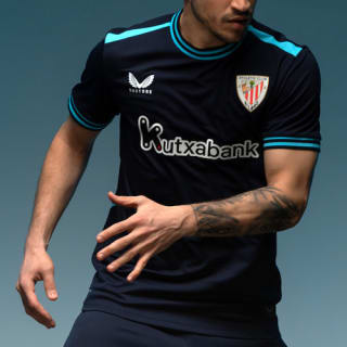 Outlet hasta 75% descuento en ropa deportiva Athletic Bilbao super precios
