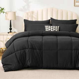 Juego Edredón 7 Piezas Queen Negro por $620 | Amazon