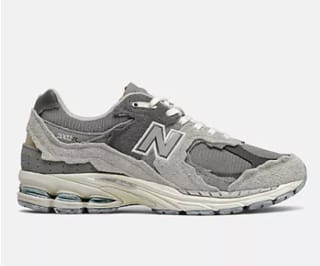 Chaussures New Balance 2002R Protection Pack à 170€