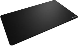 GLORIOUS Alfombrilla de Tela Gaming Extended 610 x 360 mm por 8,49€ en Amazon