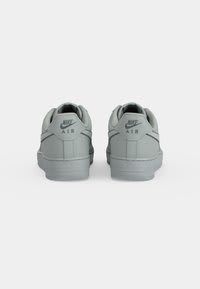 Nike Air Force 1 '07 LV8 voor €77,95 bij Zalando