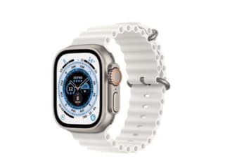 Montre connectée Apple Watch Ultra + Cellular, boîtier Titane 49mm à 540€