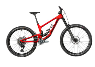 Vélo Nukeproof tout-terrain Giga Carbon Pro à 3.360€