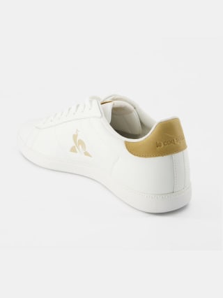 Sneakers de ville en cuir Courtset à 32€ chez Le Coq Sportif