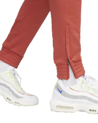 Nike travel 22/23 pants por 10€ en Atlético de Madrid