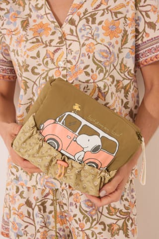 Women'secret Neceser mediano Snoopy nylon por 9.99€