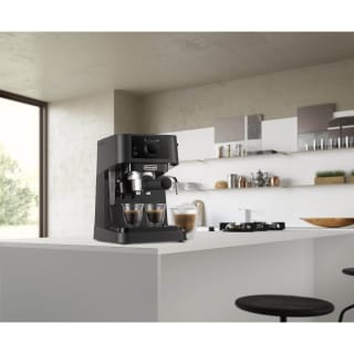 Machine à café Stilosa EC230.BK DELONGHI pour 79,99€ chez Carrefour