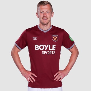 Umbro Camiseta local del West Ham United 2025-2026 adultos por 19€