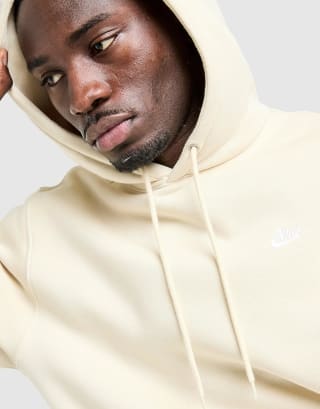 Nike Sweat à Capuche Sportswear Club Polaire Homme pour 30€ chez JD Sports