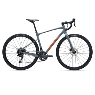 Giant Revolt 2 (2026) pour 999€ chez Bike24