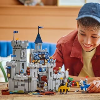 LEGO Creator 31168 Middeleeuws kasteel met ridders te paard voor €87,98