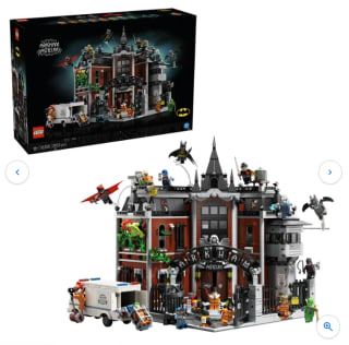 LEGO DC Super Heroes 76300 Arkham Asylum Set voor €239,99