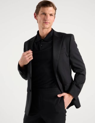 Traje para Hombre Calvin Klein por $2,739 en Liverpool